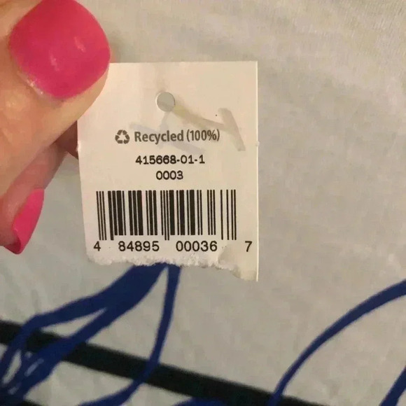 Gap - Picture 3 of 3